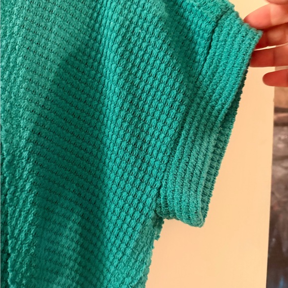 Zenana Outfitters Aqua Short Sleeve Top - Picture 4 of 4